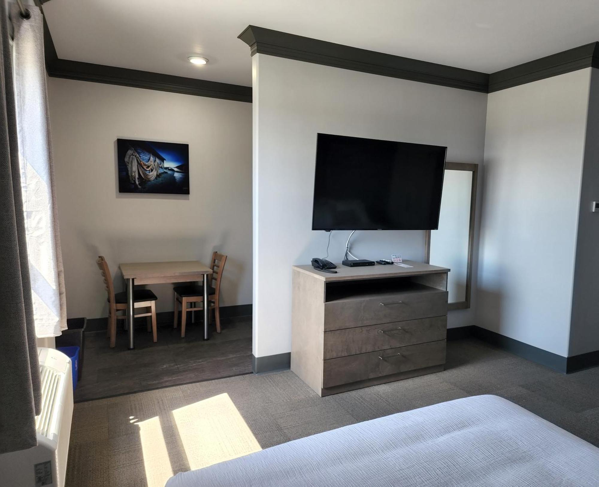 Razoolies Inn Stephenville Room photo